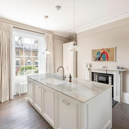 Villa Dunsford House - Elegant Townhouse With Parking Bath Exterior foto