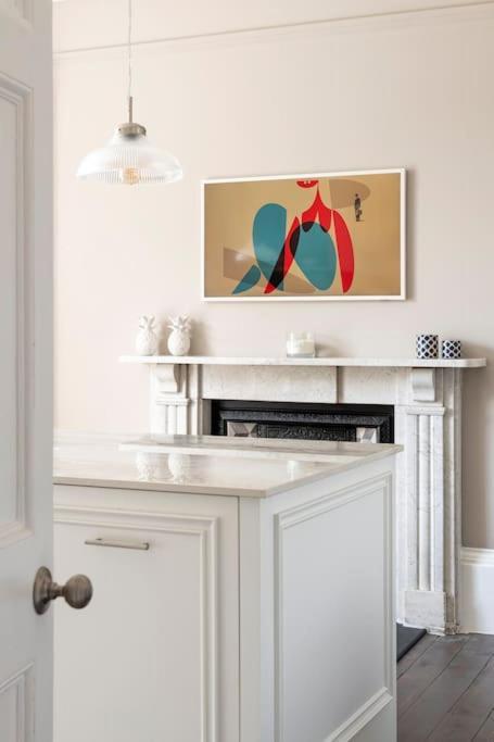 Villa Dunsford House - Elegant Townhouse With Parking Bath Exterior foto